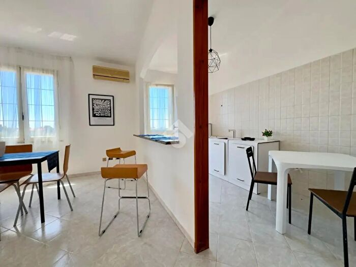 Appartamento trilocale in vendita in Via Lago Baratz, Quartu SantElena