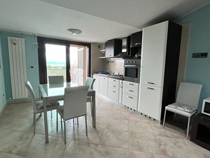 Appartamento quadrilocale in affitto in Via Portogallo, Porto Allegro, Montesilvano