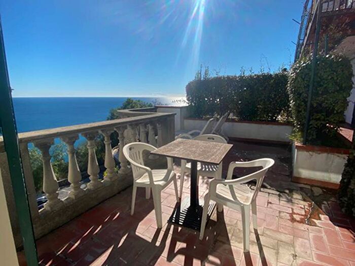 Appartamento bilocale in affitto in Bergeggi