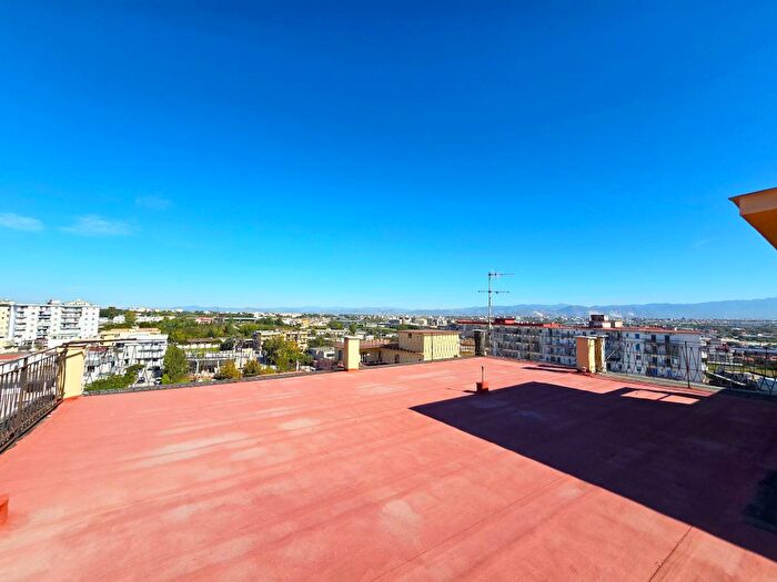 Appartamento quadrilocale in vendita in Via Primo Maggio, Casoria