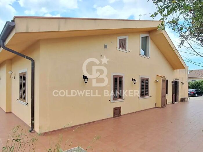 Casa con 6 locali in vendita in Cda Musebbi Snc, Modica