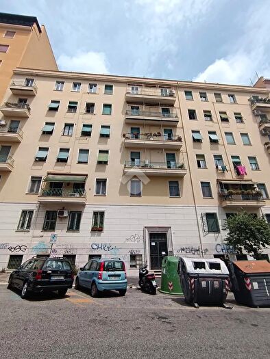 Appartamento bilocale in vendita in Via Via Cdi Carmagnola, Roma