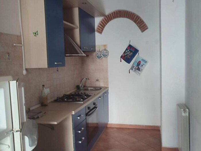 Appartamento monolocale in affitto in Cisternone, Livorno