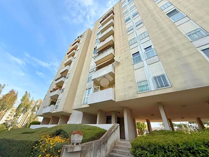 Appartamento con 5 locali in vendita in Via Paola Drigo, Roma