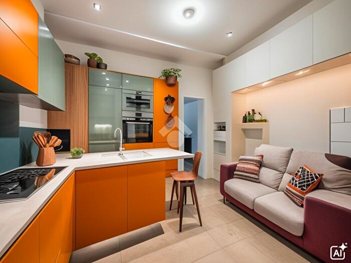 Appartamento trilocale in vendita in Via Indipendenza, Bregnano