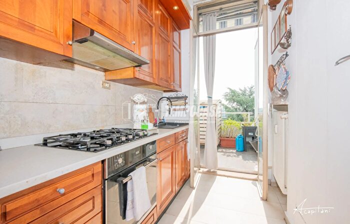 Case in Vendita e in Affitto - 2