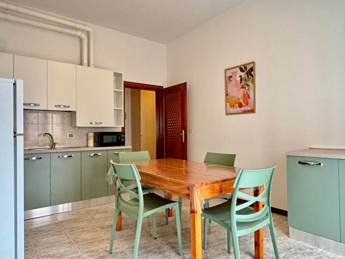 Appartamento trilocale in affitto in Via Bartolomeo Passarotti, Bolognina, Bologna