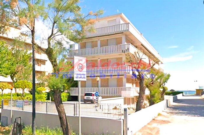 Appartamento trilocale in vendita in Fano