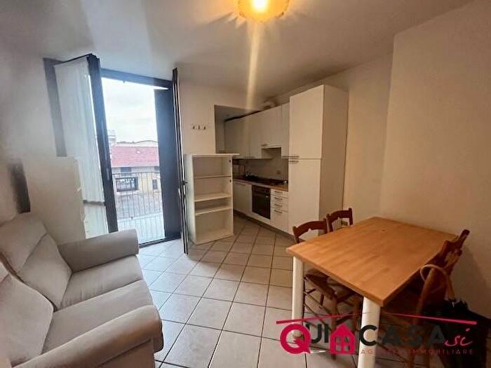 Appartamento bilocale in affitto in Via Torino, Arnate, Gallarate