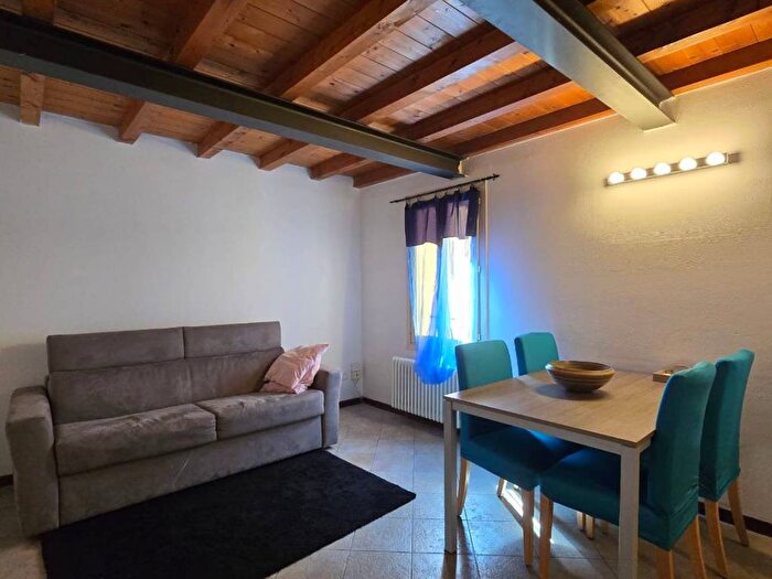 Appartamento bilocale in affitto in CORSO MARTIRI, Centro, Castelfranco Emilia