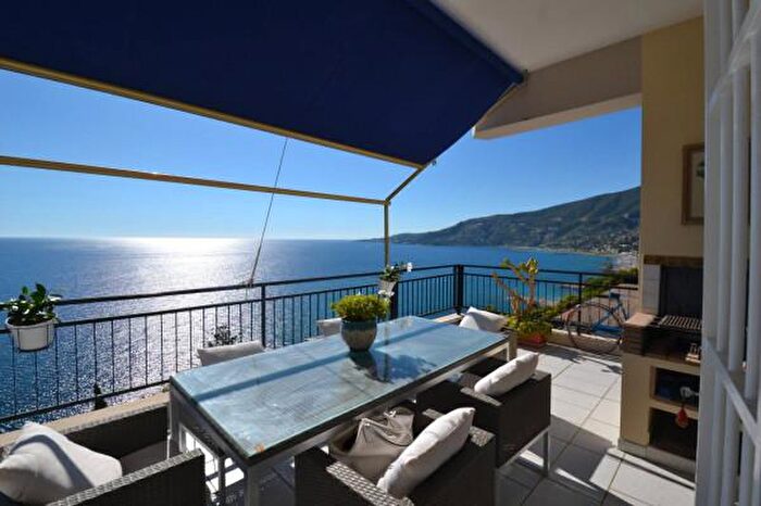 Appartamento trilocale in affitto in Ospedaletti