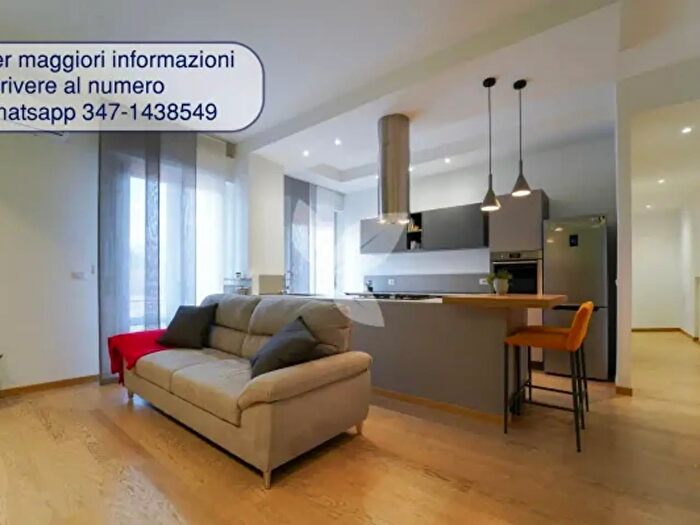 Appartamento trilocale in affitto in Via Cletofonte Preti, Parma