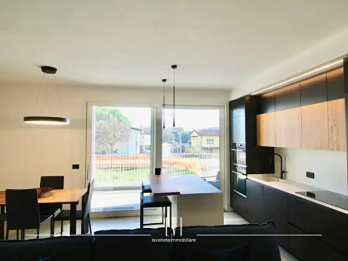 Appartamento trilocale in vendita in Via Ipazia, San Dona Di Piave