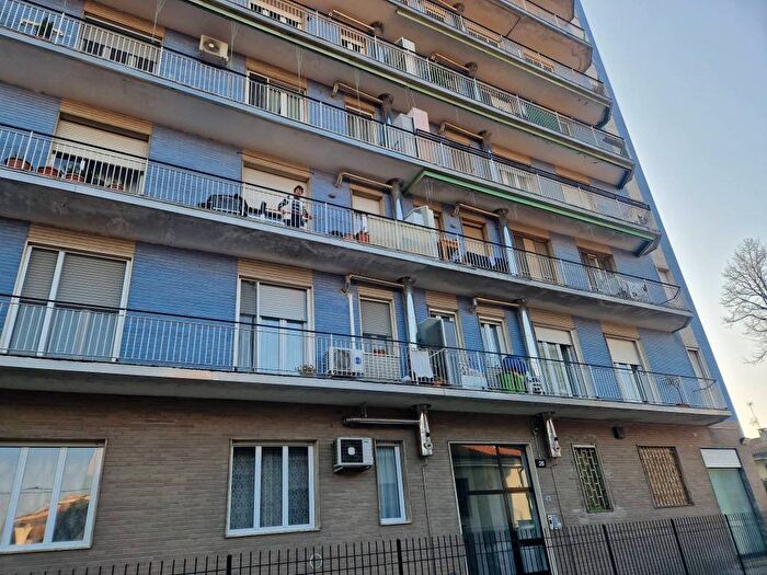 Appartamento bilocale in affitto in Via SantAngelo, Melegnano