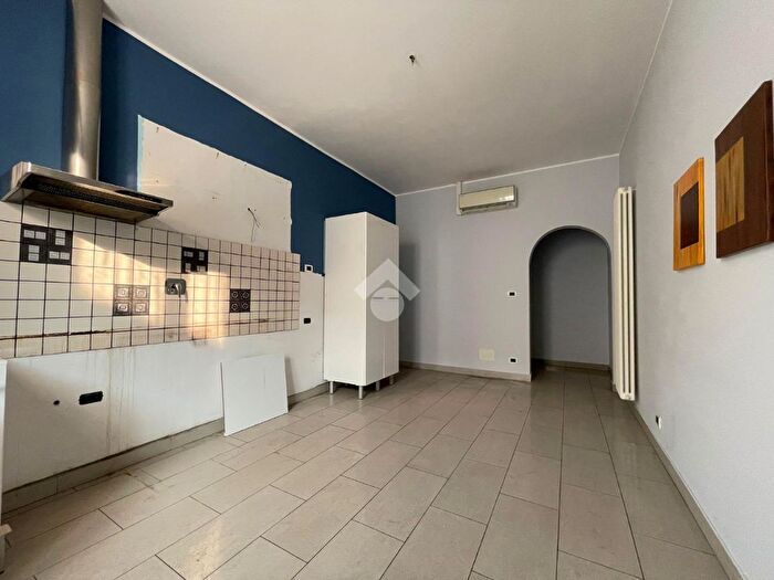 Appartamento con 6 locali in vendita in Via Ferruccio Valobra, Carmagnola