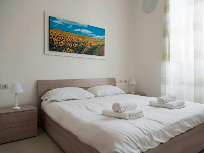 Appartamento monolocale in affitto in Via Costantino Baroni, Gratosoglio, Milano