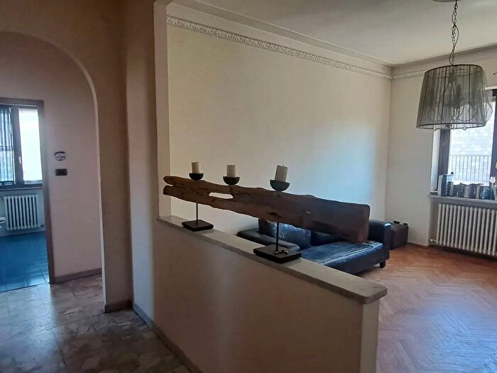 Appartamento con 5 locali in vendita in Via Monviso, Pinerolo
