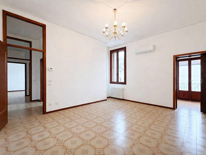 Appartamento trilocale in affitto in Via Roma, Piazze Duomo, Padova