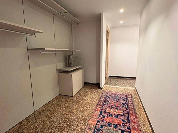 Appartamento quadrilocale in affitto in Corso Magenta, Castelletto, Genova