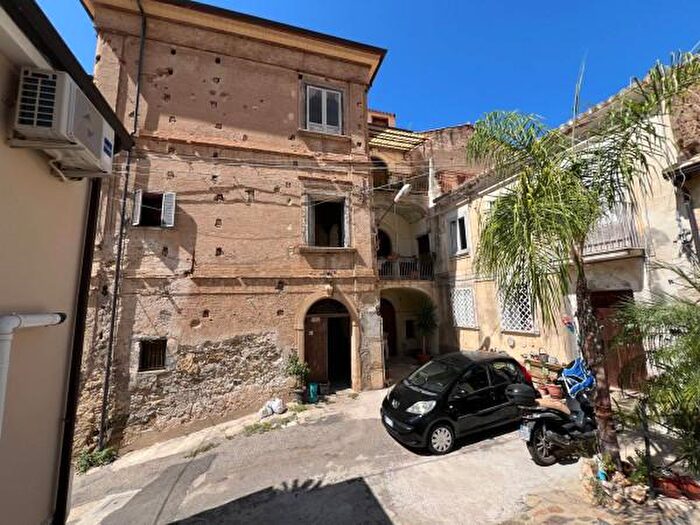Appartamento quadrilocale in vendita in Lungomare Cristoforo Colombo, Pizzo