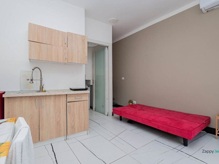 Appartamento bilocale in affitto in Via Giuseppe Taccioli, Affori, Milano