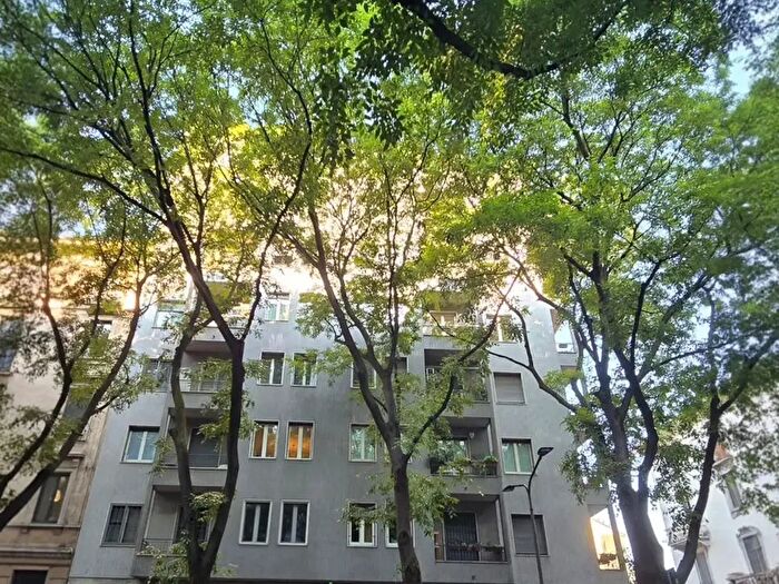 Appartamento quadrilocale in vendita in VLe Lombardia, Milano