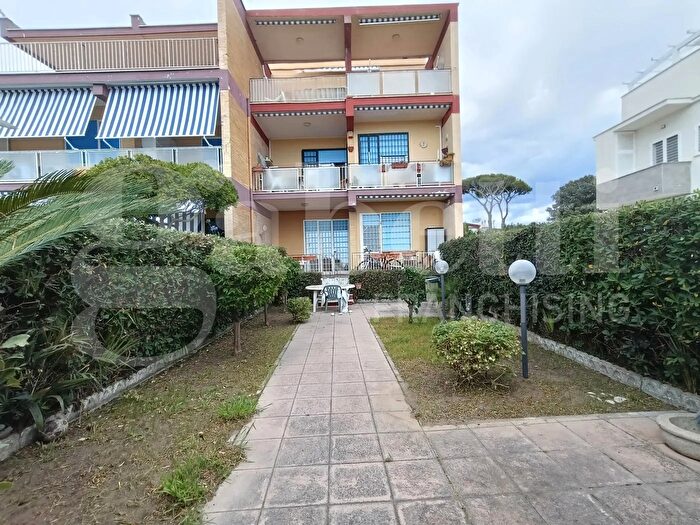 Appartamento quadrilocale in vendita in Lungomare Enea, Anzio