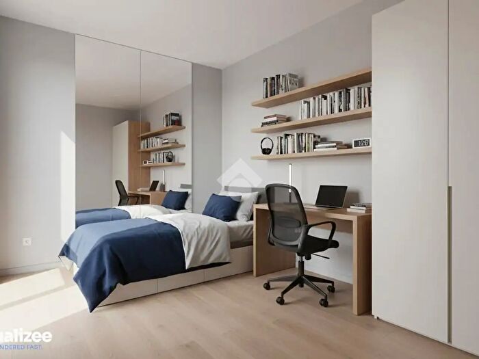 Appartamento quadrilocale in vendita in Via Alberto Sordi, Parma