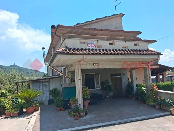 Casa con 5 locali in vendita in Via SGiuseppe La Prata, Veroli