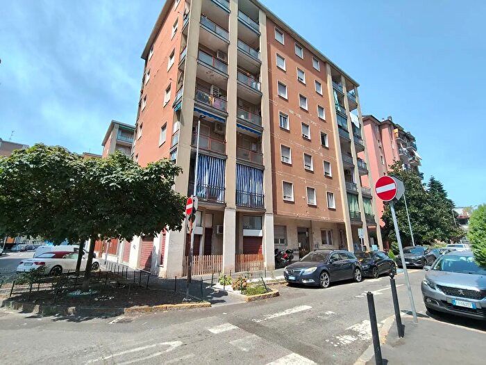 Appartamento bilocale in vendita in Via Toscana, Cinisello Balsamo