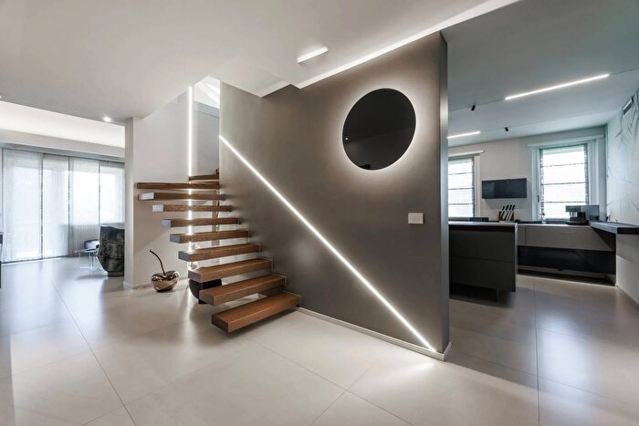 Appartamento con 5 locali in vendita in Via Giovanni Servais, Torino