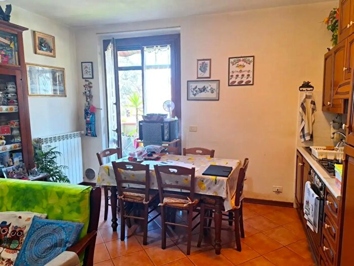 Appartamento trilocale in vendita in Porcari