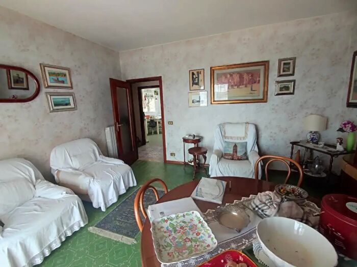 Appartamento con 5 locali in vendita in Peccioli