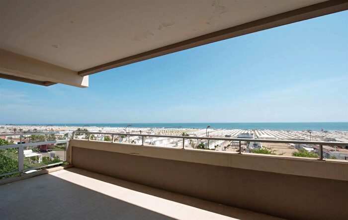 Appartamento con 5 locali in vendita in Rimini, Rimini