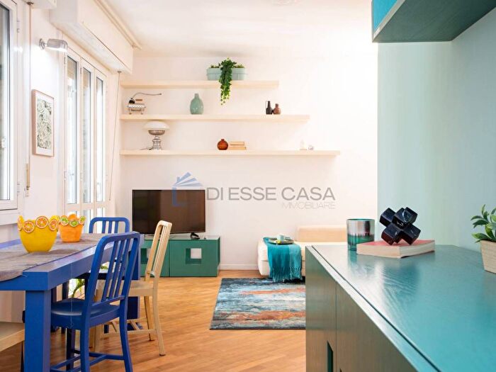 Appartamento bilocale in affitto in Via Tolentino, Cenisio, Milano