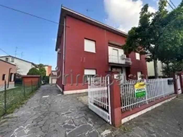 Appartamento trilocale in vendita in Carpi