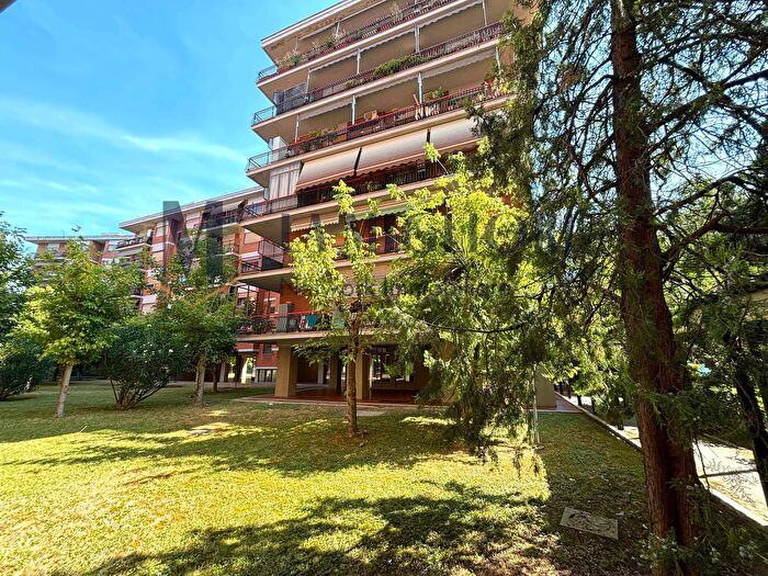 Appartamento trilocale in vendita in Prato