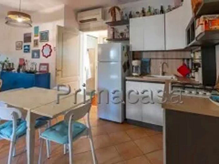 Appartamento trilocale in vendita in Via Giovan Battista Cavalcaselle, Verona