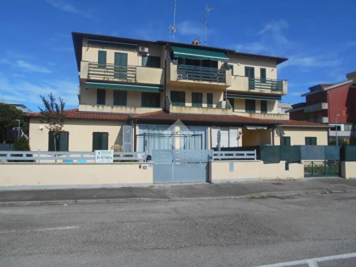 Appartamento trilocale in vendita in Piazza Vittorio Veneto, Comacchio