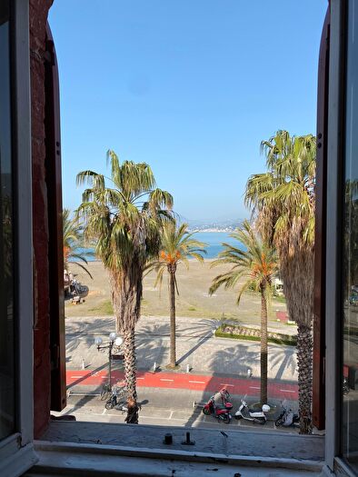 Appartamento con 6 locali in affitto in Viale Rimembranze, Sestri Levante