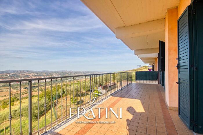 Appartamento quadrilocale in vendita in Via Sacconi, Maltignano