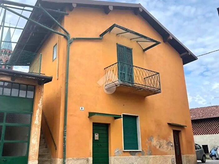 Casa trilocale in vendita in Via Casati Conti, Missaglia