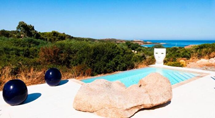 Casa con 6 locali in vendita in La Marinedda, Trinità dAgultu e Vignola