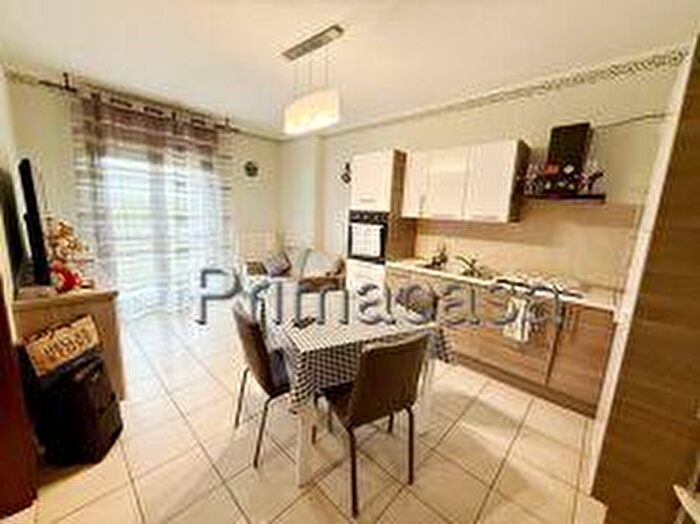 Appartamento trilocale in vendita in Via Serenissima, Isola Della Scala