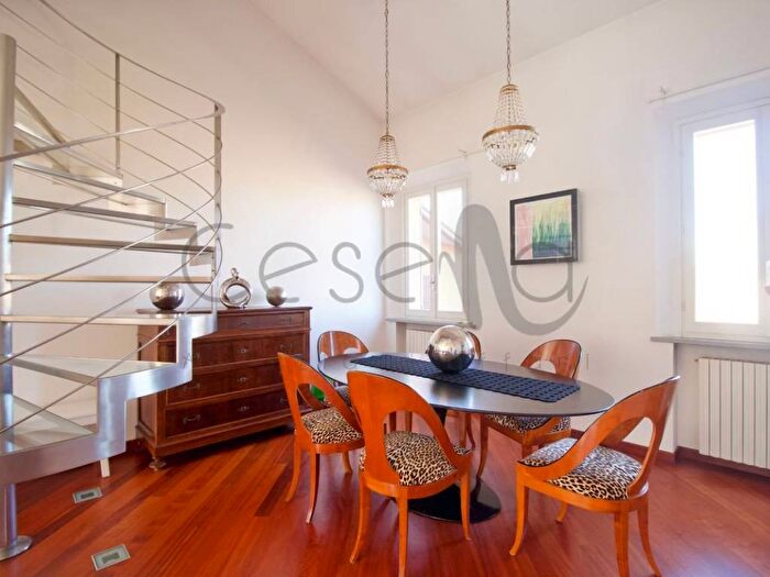 Appartamento con 5 locali in affitto in Viale Giosuè Carducci, Centro Urbano, Cesena