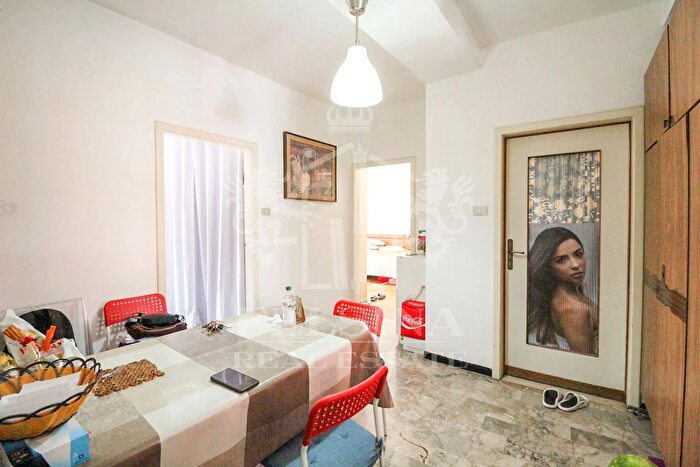 Appartamento quadrilocale in vendita in Via Ferrarese, Bologna