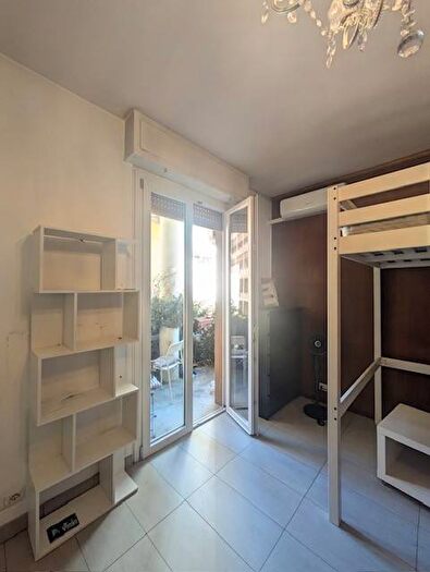 Appartamento monolocale in affitto in Viale Col di Lana, Corso San Gottardo, Milano