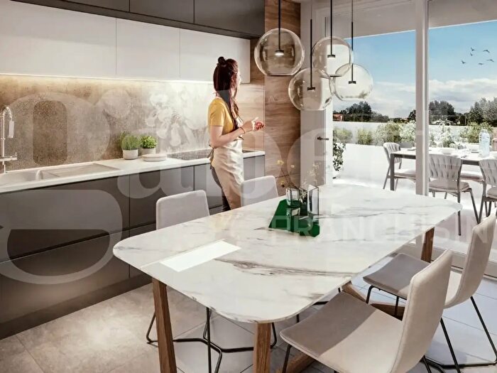 Appartamento quadrilocale in vendita in Via Terraglio, Venezia