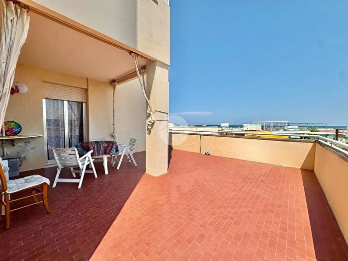 Appartamento trilocale in vendita in Via Trieste, Gatteo
