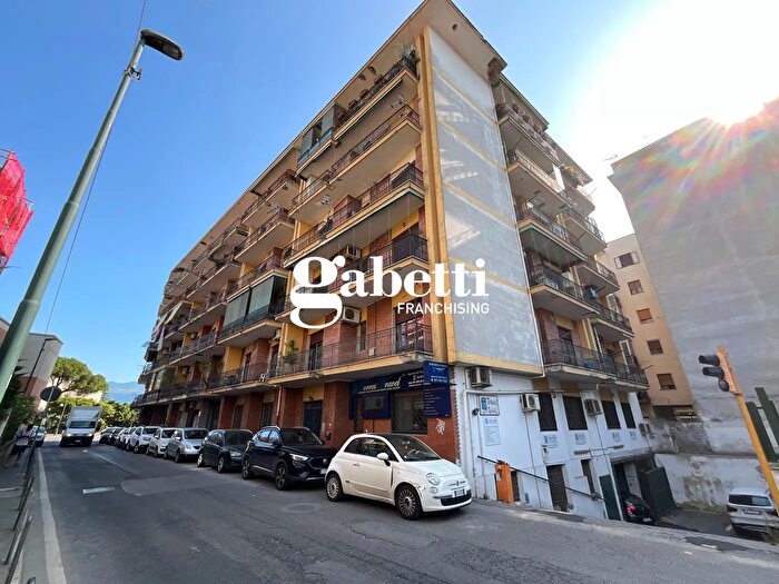 Appartamento trilocale in vendita in Via Parroco Federico Snc, Pompei